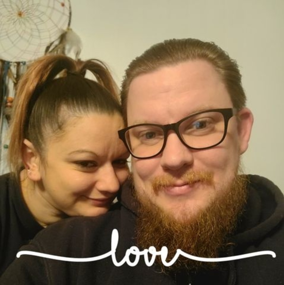 Meet your Posher, Dustin